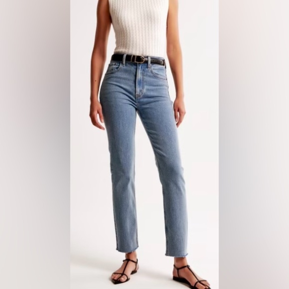 MAKE OFFER - ABERCROMBIE & FITCH Ankle Straight Ultra High-Rise Curve Love Jeans